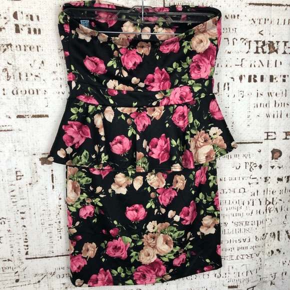 Sweetheart Floral Strapless Mini Dress - Picture 4 of 4